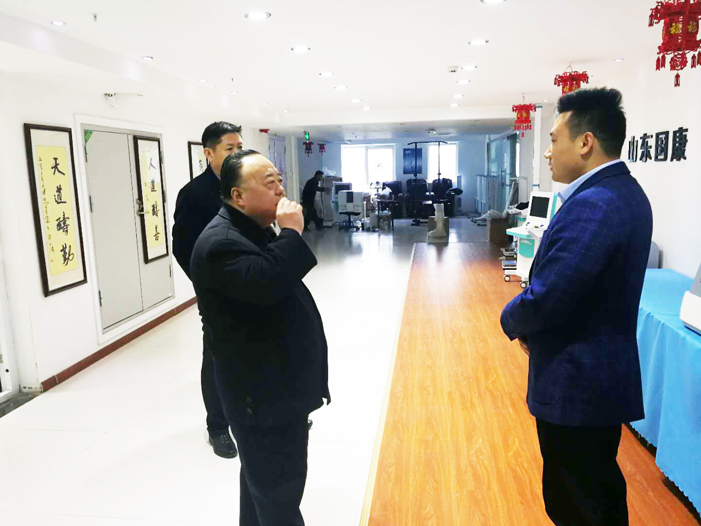棗莊市薛城區區長張偉來山東大菠萝导航在线观看公司實地考察